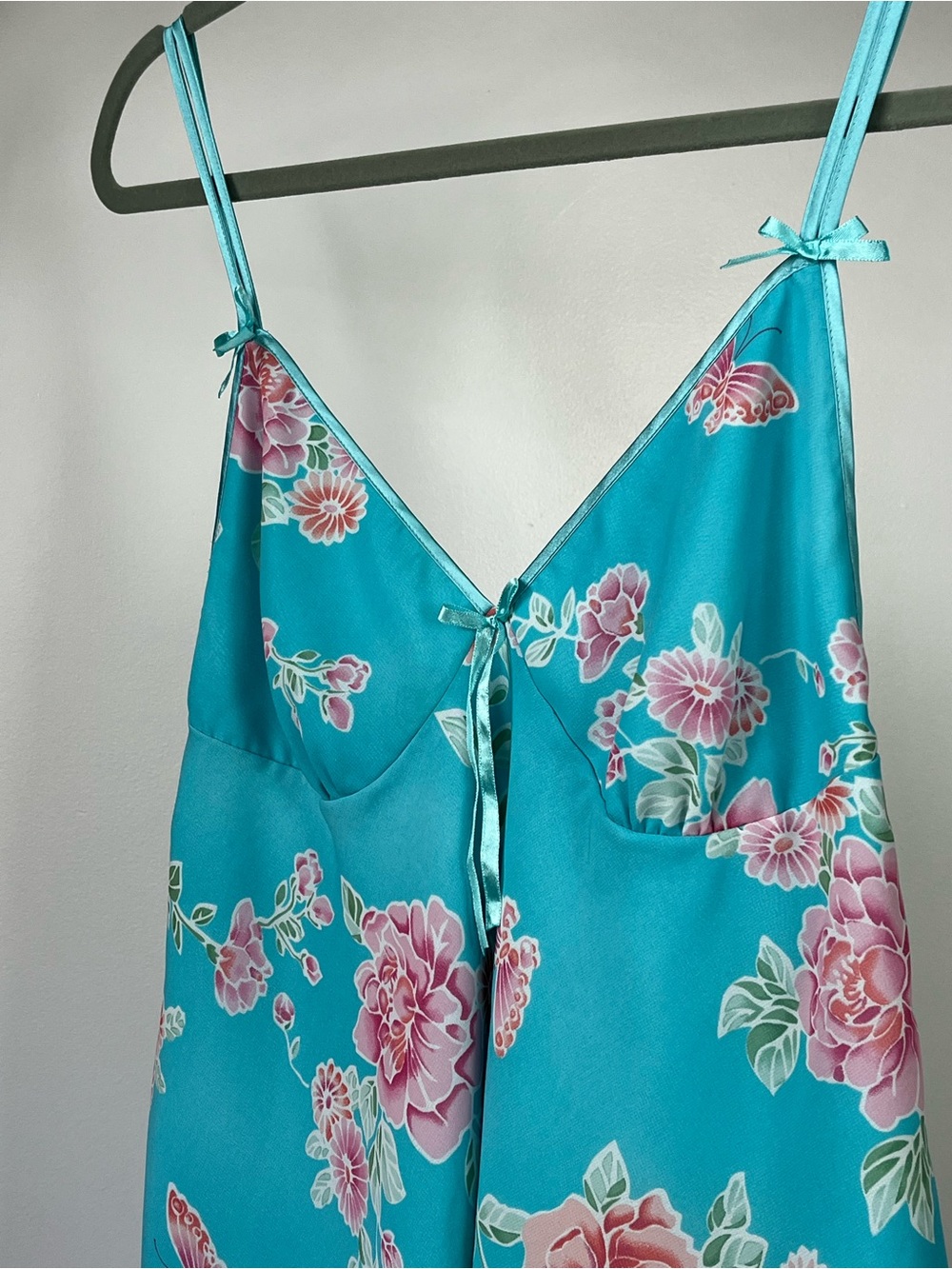 Y2K La Vie En Rose Floral Satin Chemise Slip with Pink Flower Print - Picture 4 of 14
